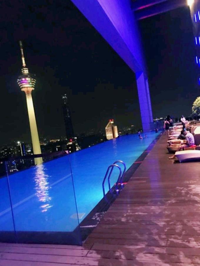 Platinum Klcc By Signature