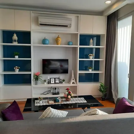 Platinum Suites Klcc By Signature Apartment Kuala Lumpur Exterior photo