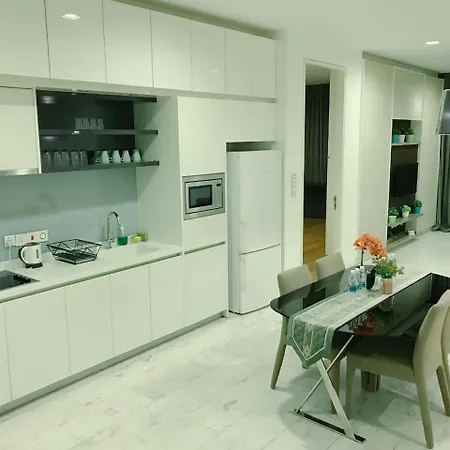 Platinum Suites Klcc By Signature Apartment Kuala Lumpur Room photo