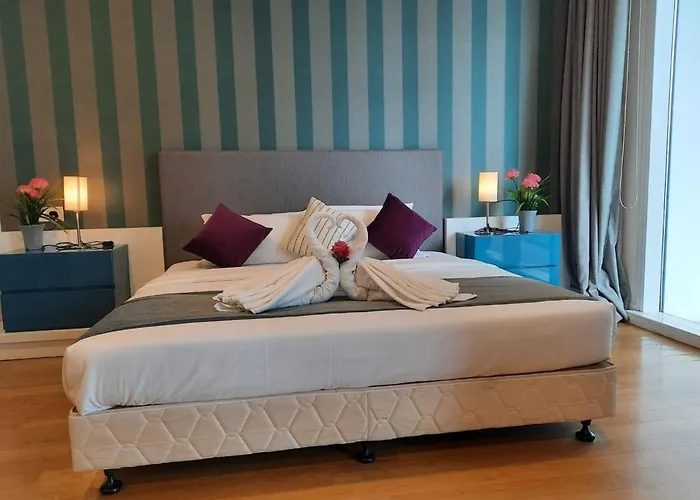 Platinum Suites Klcc By Signature Apartment