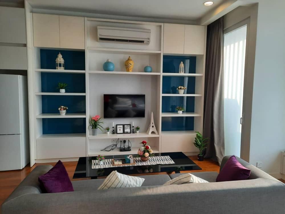 Platinum Klcc By Signature Apartment