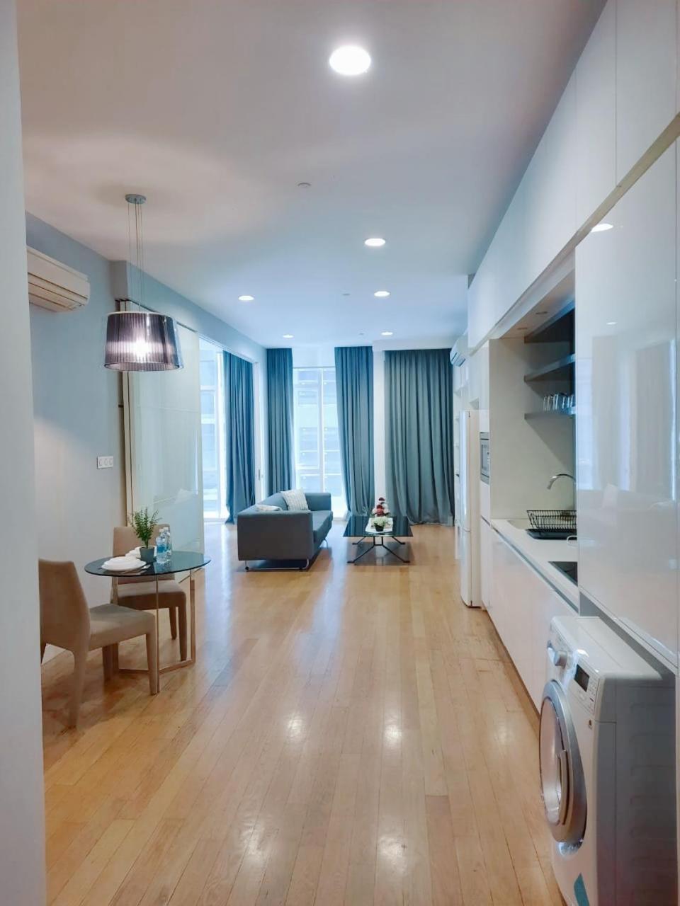 Platinum Klcc By Signature